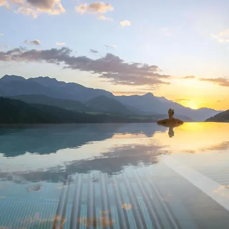 ホテル シュッテルホフ 4*