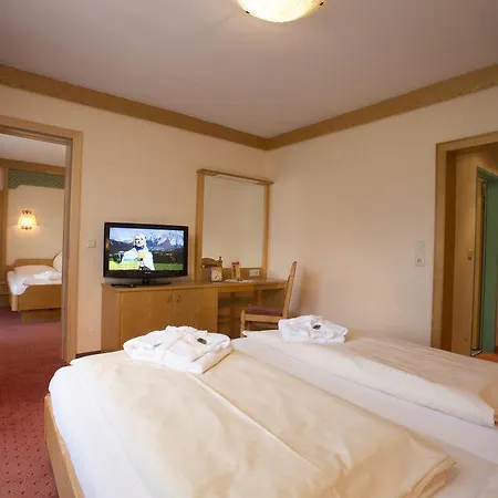 シュッテルホフ ホテル