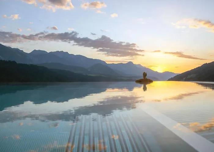 Отель Schuetterhof 4*